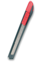 Odlamovací nůž Maped Plastic 9 mm, blistr