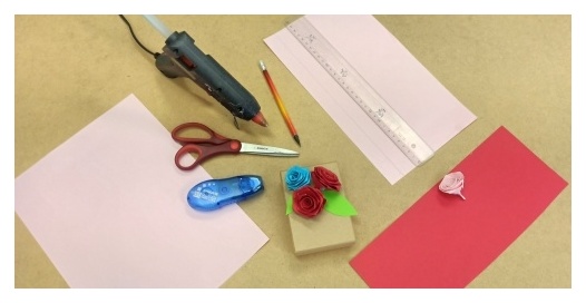 Seznam věcí pro výrobu růže z papíru